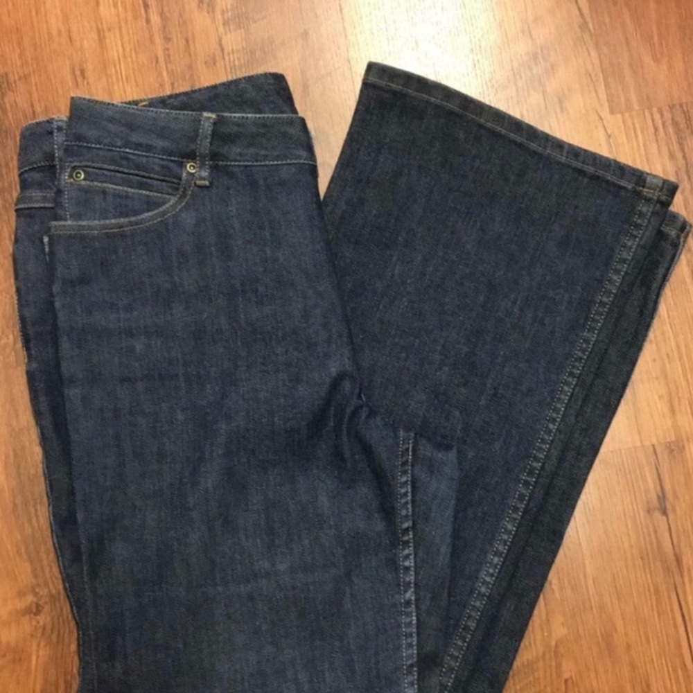 J JILL Bootcut stretch denim jeans sz 10 like new